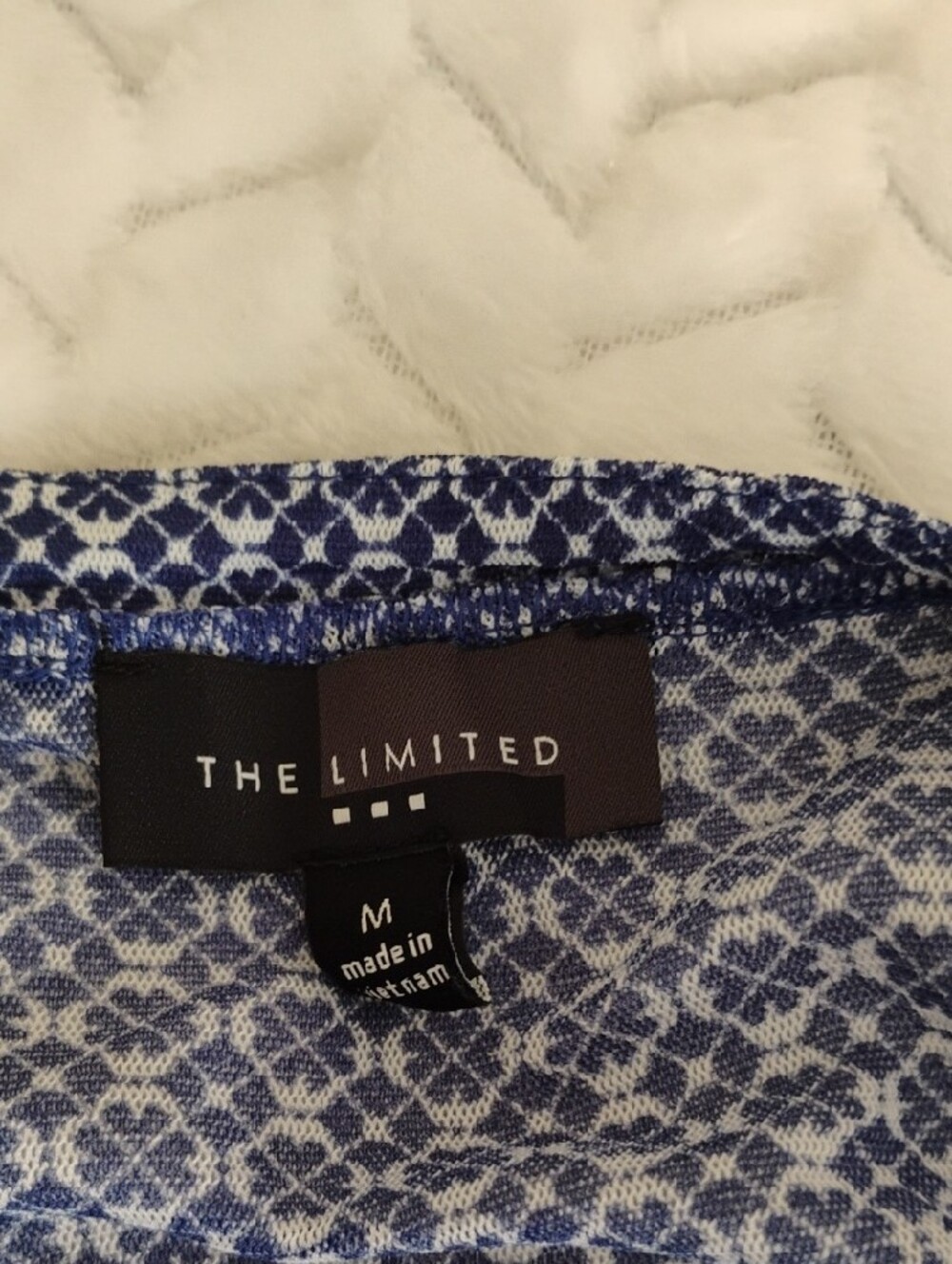 The Limited Navy and White Geometric Split-Neck Blouse - Picture 6 of 6